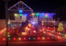 PHOTOS: Holiday Lights Across West Hempstead – 20221/2022