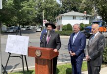 Installation Of A New Traffic Light At Woodfield Road And Linden Street Has Begun